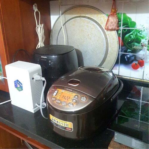 Noi-com-dien-cao-tan-Zojirushi-NW-VH18-TA