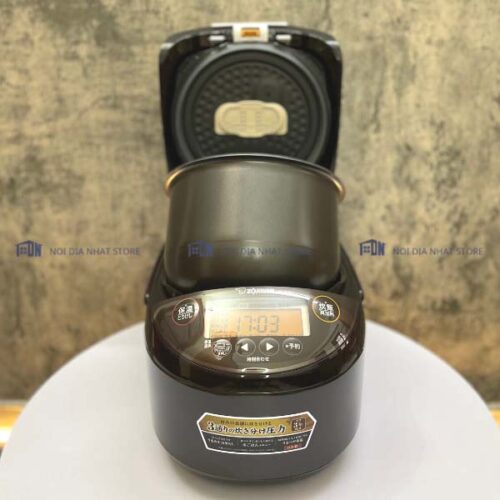 Noi-com-dien-cao-tan-Zojirushi-NP-ZU18