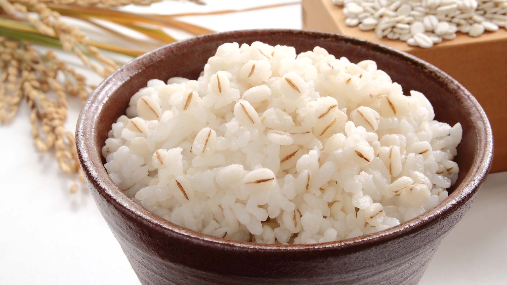 Nồi cơm điện cao tần Toshiba RC-18VST 1.8L