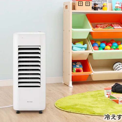 Quat-hoi-nuoc-Iris-Ohyama-CTF-01D