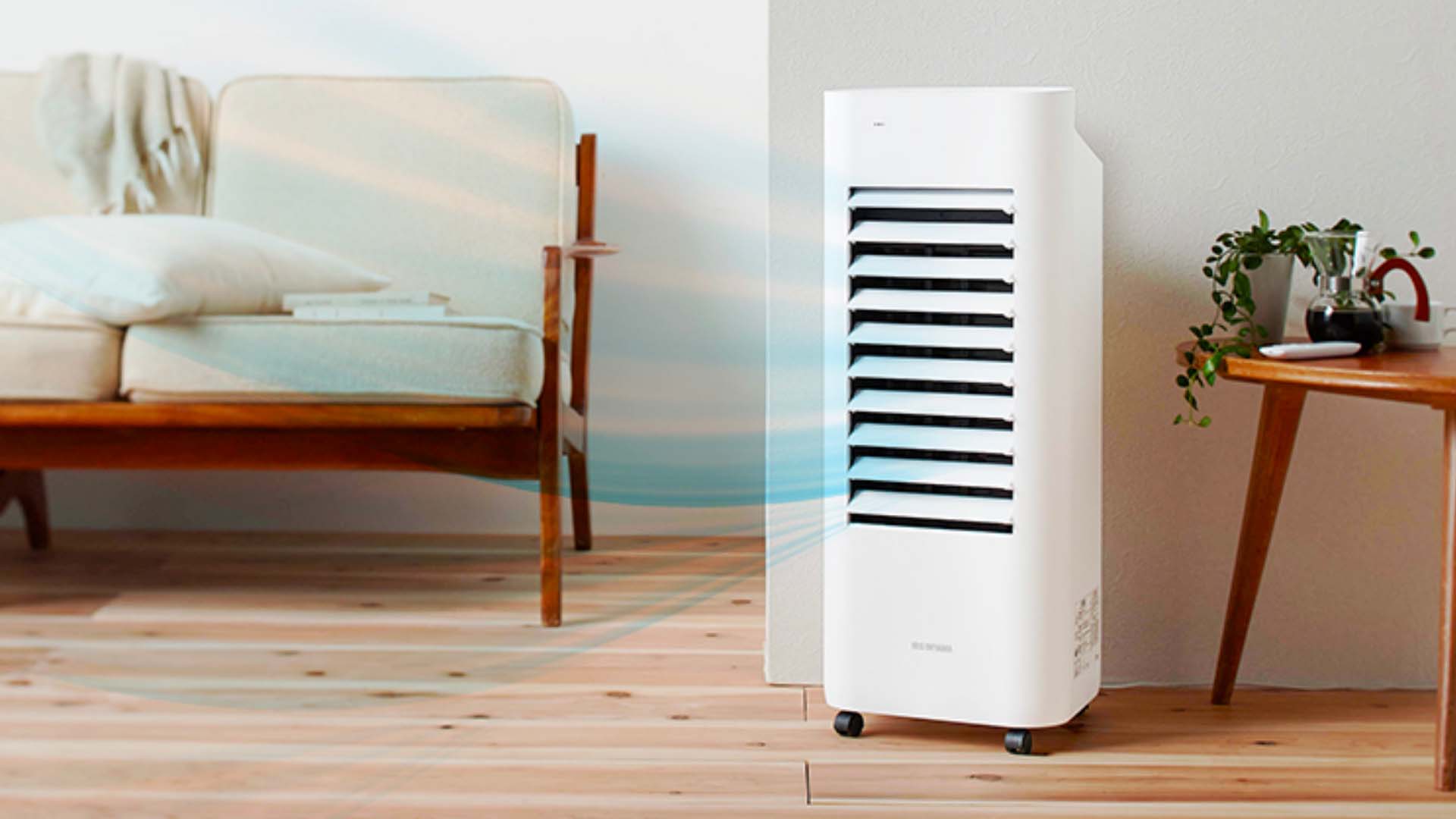 Quat-hoi-nuoc-Iris-Ohyama-CTF-01D