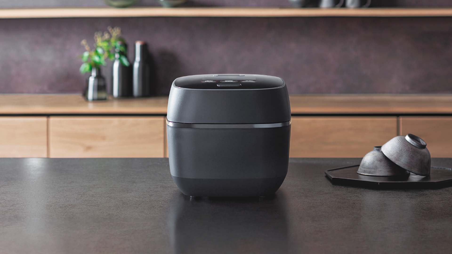 Noi-com-Zojirushi-NW-FB18