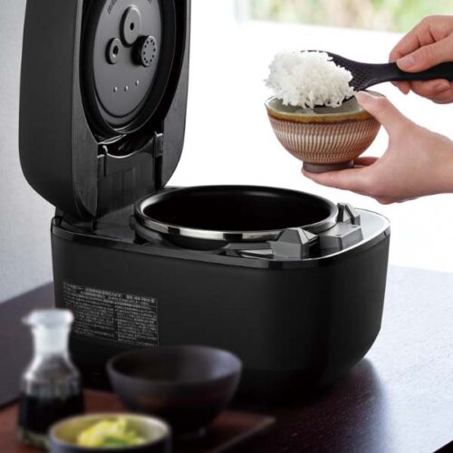 Noi-com-Zojirushi-NW-FB18