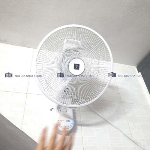 Quat-treo-tuong-Sharp-PJ-P3AK