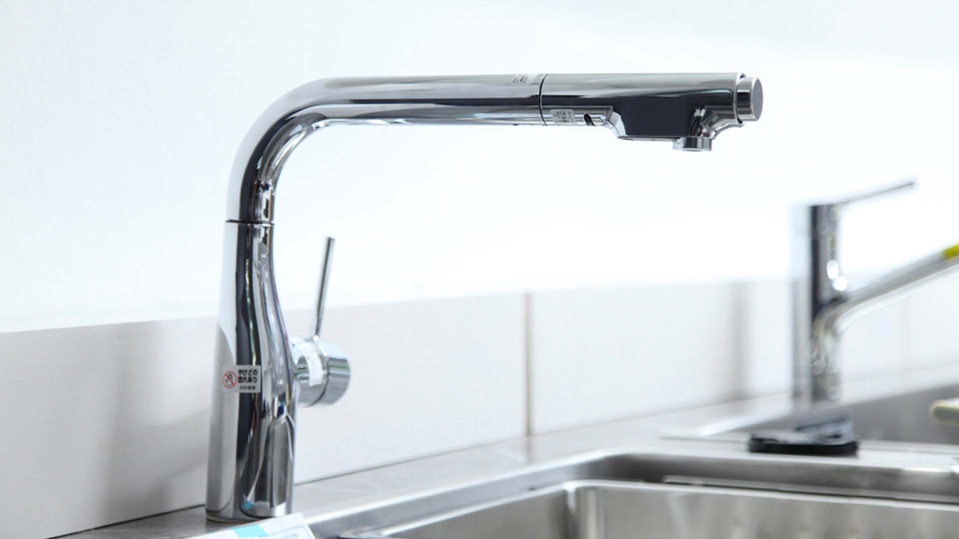 Voi-rua-KVK-KM6101EC