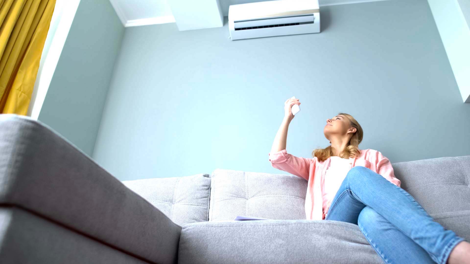 Dieu-hoa-Mitsubishi-MSZGV2825-W