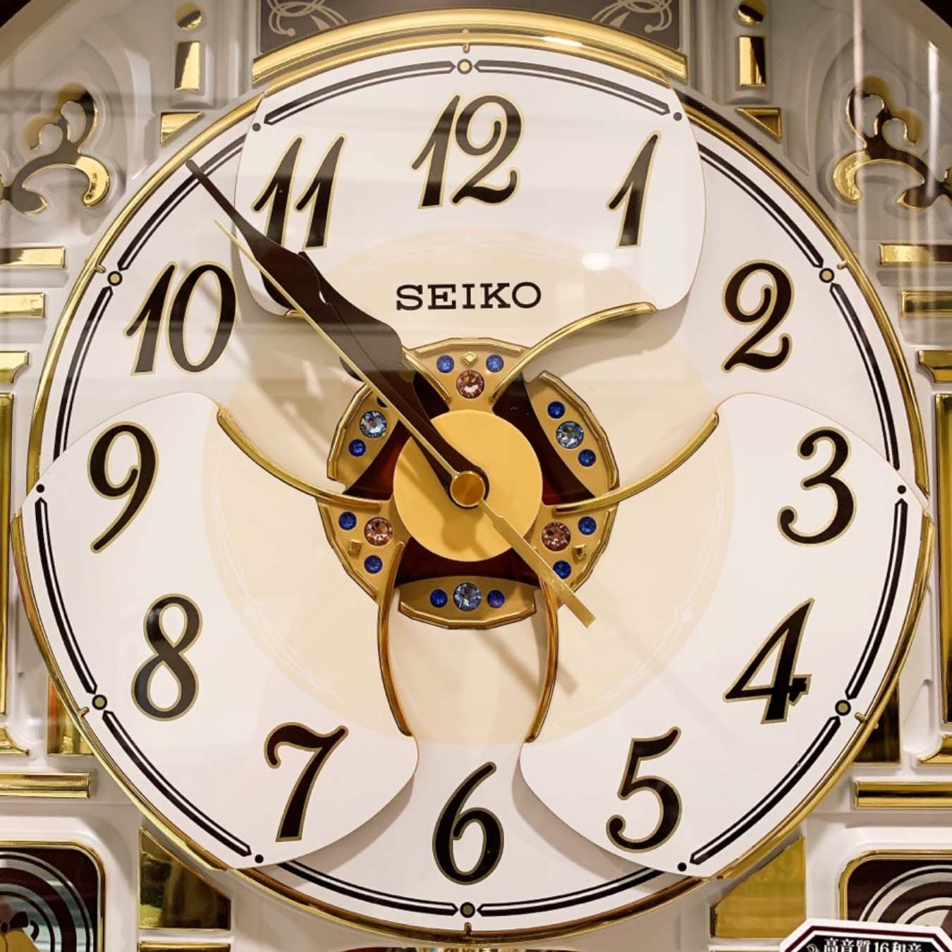 Đồng hồ treo tường SEIKO RE580B Dong-ho-SEIKO-RE580B