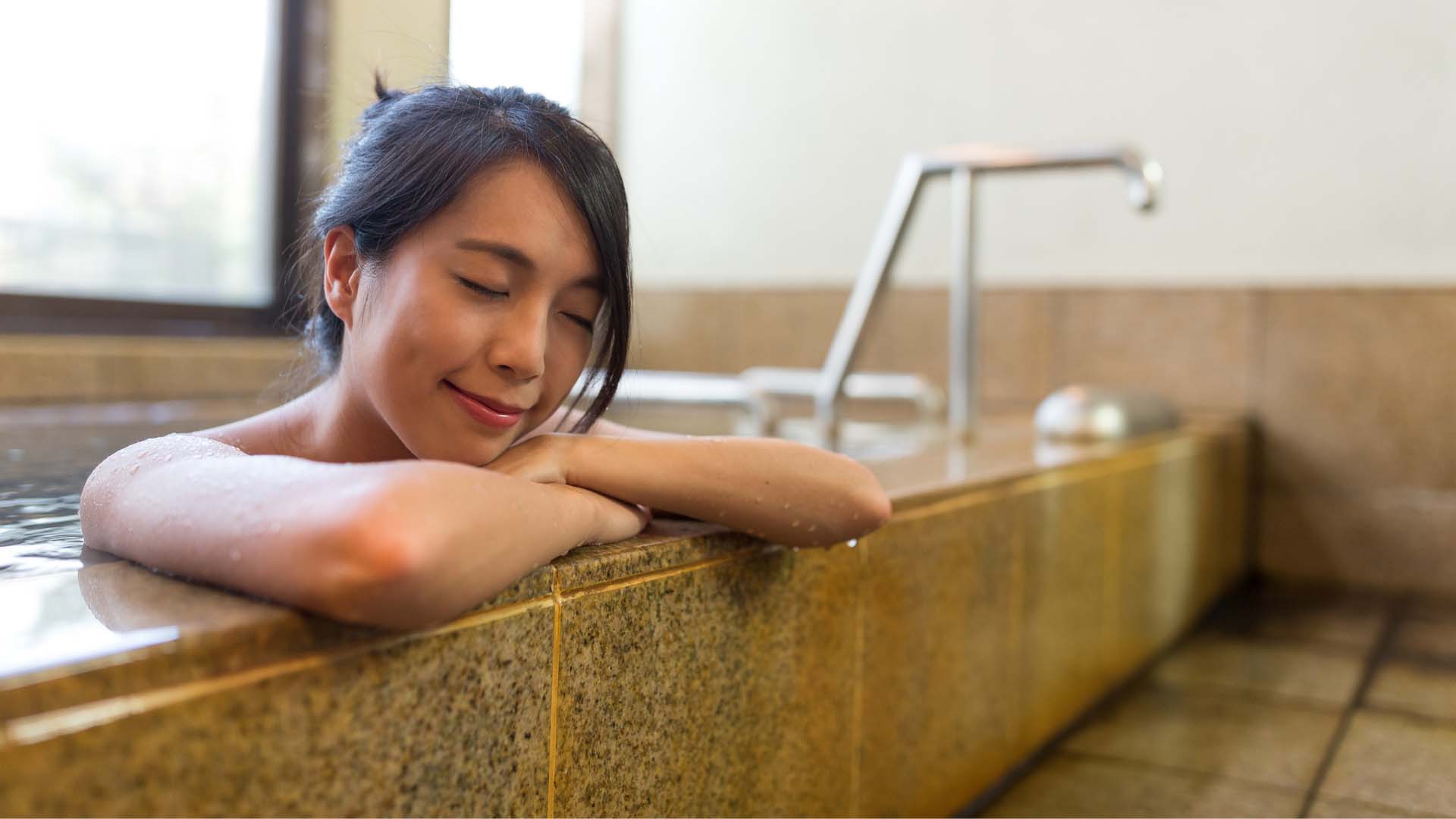 May-nuoc-nong-Daikin-EQA46ZSV