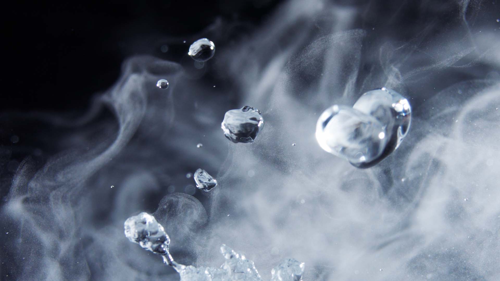 May-nuoc-nong-Daikin-EQN37ZV