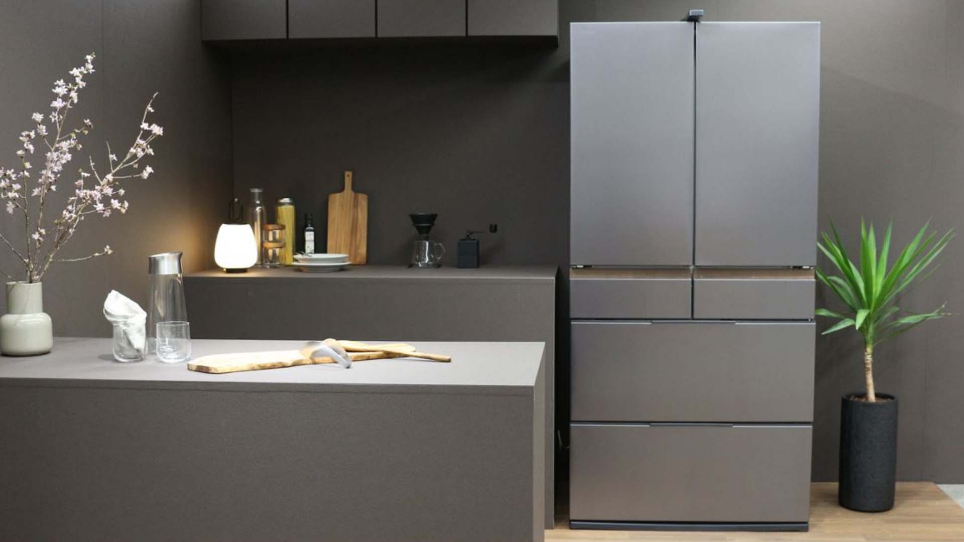 Tu-lanh-Hitachi-R-GXCC67X