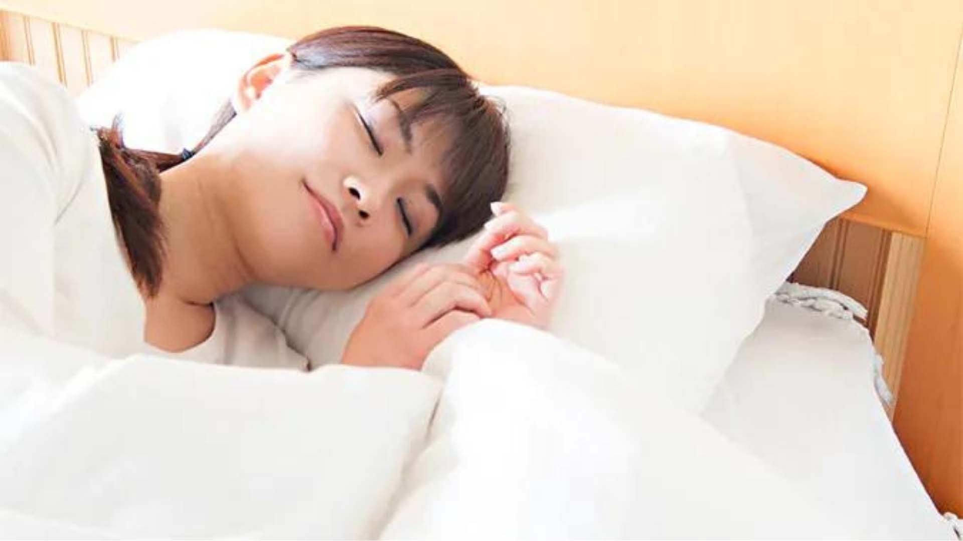 Loc-khong-khi-Sharp-KC-T50-W